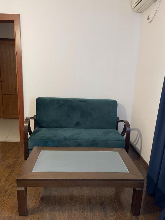 Hotel Aristocrat à Tbilissi Extérieur photo